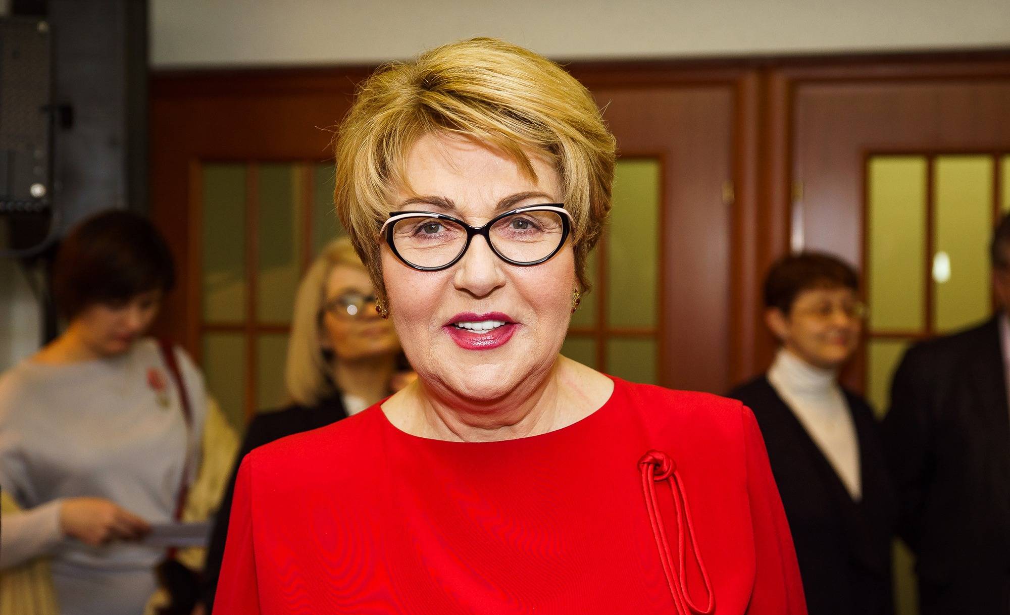  Елеонора Митрофанова 